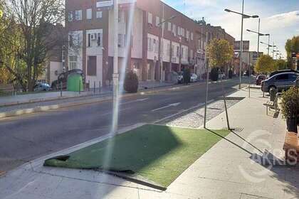 Commercial premise for sale in Toledo. 