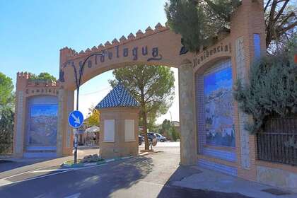 Plot for sale in Bargas, Toledo. 