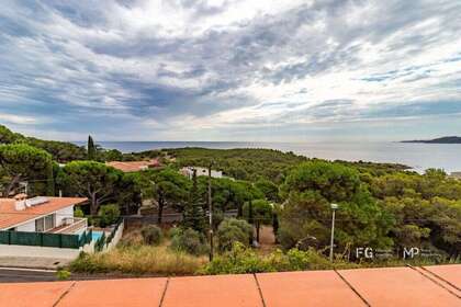 House for sale in Llançà, Girona. 