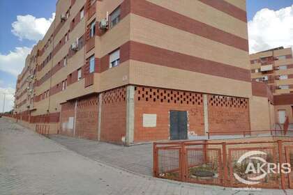 Commercial premise for sale in Toledo. 