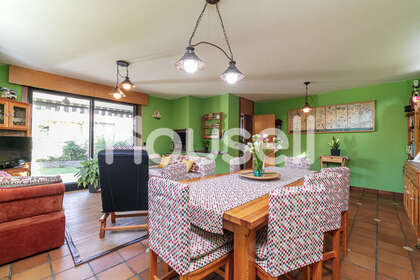 House for sale in Vigo, Pontevedra. 