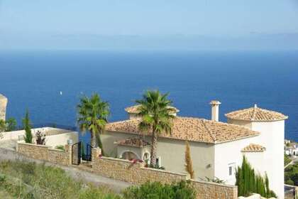House for sale in Benitachell/Poble Nou de Benitatxell (el), Alicante. 