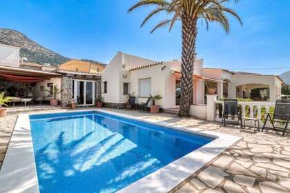 House for sale in Canyelles Almadraba (Roses), Girona. 
