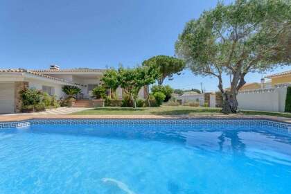 House for sale in Escala, L´, Girona. 