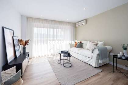 Flat for sale in Granada. 