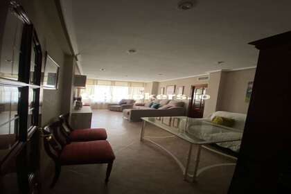 Flat for sale in Córdoba. 