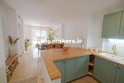 Flat for sale in Estepona, Málaga. 