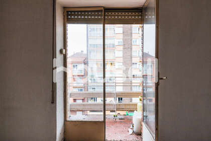 Flat for sale in León. 