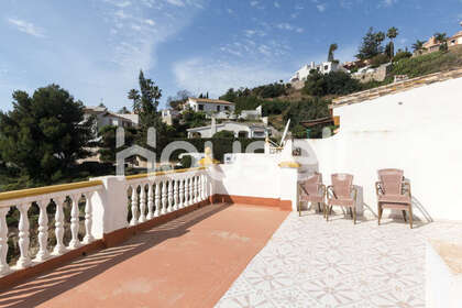 House for sale in Benalmádena, Málaga. 