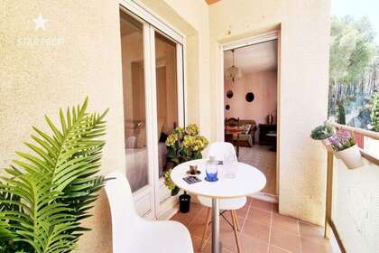 Flat for sale in Llançà, Girona. 
