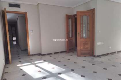Flat for sale in Córdoba. 