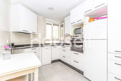 Flat for sale in León. 