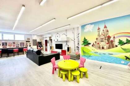 Commercial premise for sale in Vitoria-Gasteiz, Álava (Araba). 