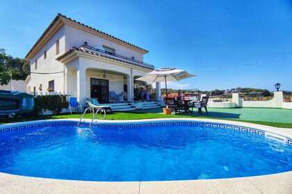 House for sale in Malgrat de Mar, Barcelona. 
