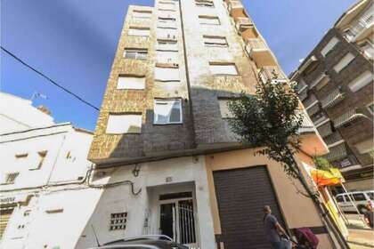 Flat for sale in Gandia, Valencia. 