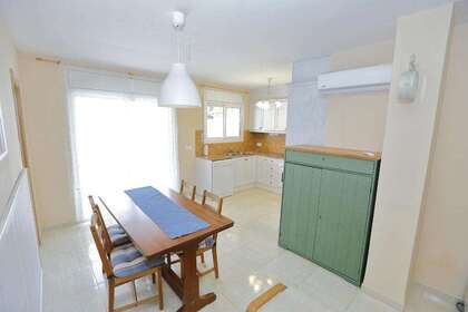 Flat for sale in Alcanar, Tarragona. 