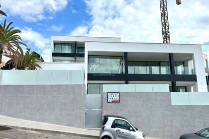 House for sale in Adeje, Santa Cruz de Tenerife, Tenerife. 