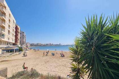 Flat for sale in Torrevieja, Alicante. 