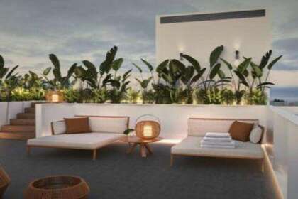 Flat for sale in Sevilla. 