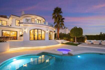 House for sale in Marbella, Málaga. 