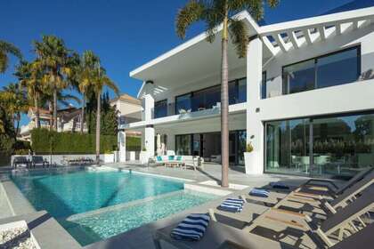 House for sale in Marbella, Málaga. 