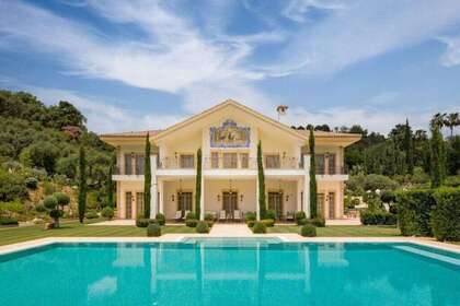 House for sale in Benahavís, Málaga. 