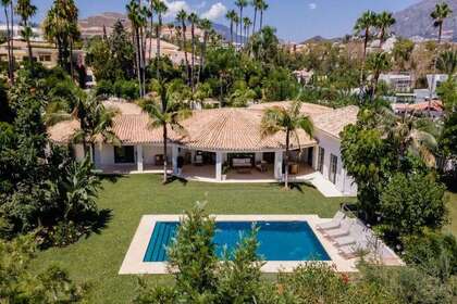 House for sale in Marbella, Málaga. 