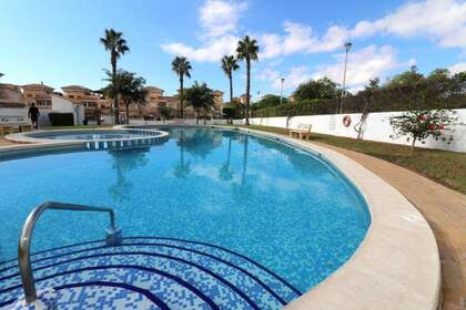 Cluster house for sale in Torrevieja, Alicante. 