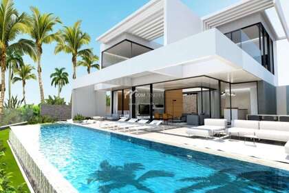 House for sale in Adeje, Santa Cruz de Tenerife, Tenerife. 
