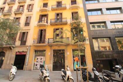 Commercial premise for sale in Barcelona. 