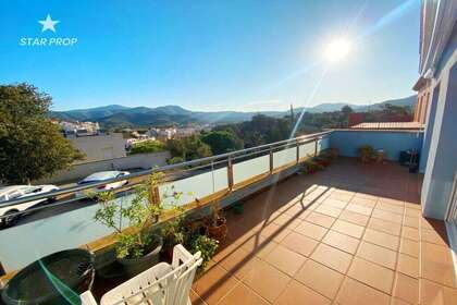 Flat for sale in Llançà, Girona. 