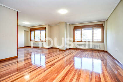 Flat for sale in Vitoria-Gasteiz, Álava (Araba). 