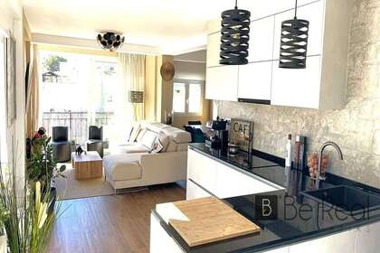 Flat for sale in Torremolinos, Málaga. 