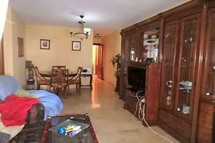 Flat for sale in Torremolinos, Málaga. 