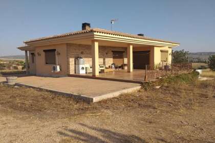 Country house for sale in Yecla, Murcia. 