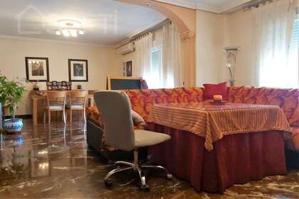 Apartment for sale in Mancha Real, Jaén. 