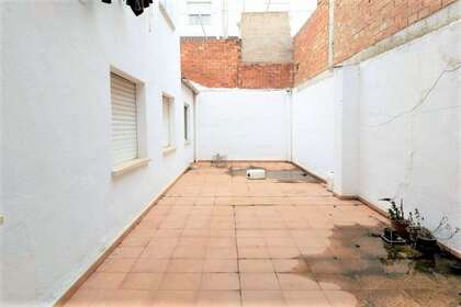 Apartment for sale in Mancha Real, Jaén. 