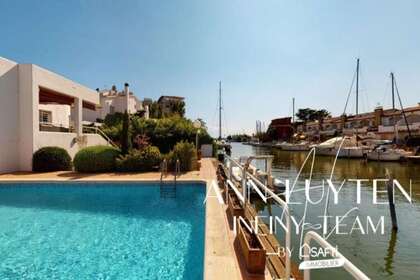 House for sale in Canyelles Almadraba (Roses), Girona. 