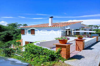House for sale in Malgrat de Mar, Barcelona. 