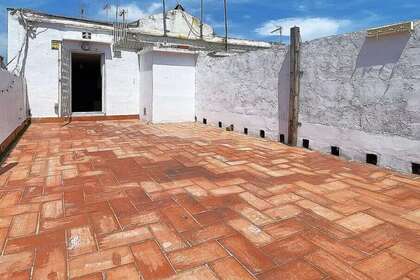 Penthouse for sale in Barcelona. 