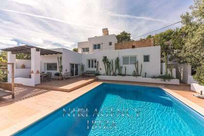 House for sale in San José / Sant Josep de Sa Talaia, Baleares (Illes Balears), Ibiza. 