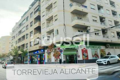 Flat for sale in Torrevieja, Alicante. 