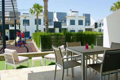 House for sale in Pilar de la Horadada, Alicante. 