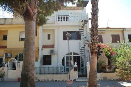 Cluster house for sale in Orihuela-Costa, Alicante. 