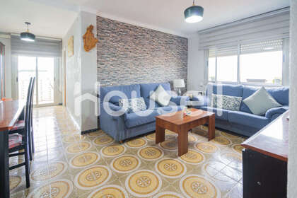 Flat for sale in Badalona, Barcelona. 