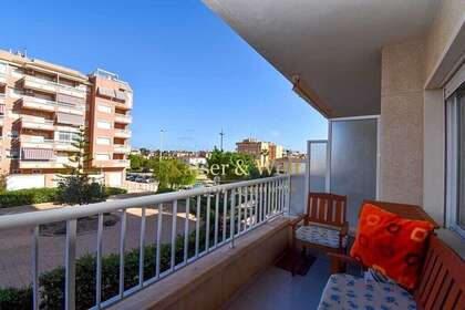 Flat for sale in Santa Pola, Alicante. 