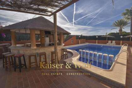 House for sale in San Fulgencio, Alicante. 