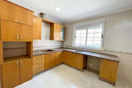 Flat for sale in Santa Pola, Alicante. 