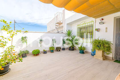House for sale in Torrevieja, Alicante. 