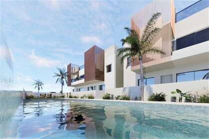 House for sale in Pilar de la Horadada, Alicante. 
